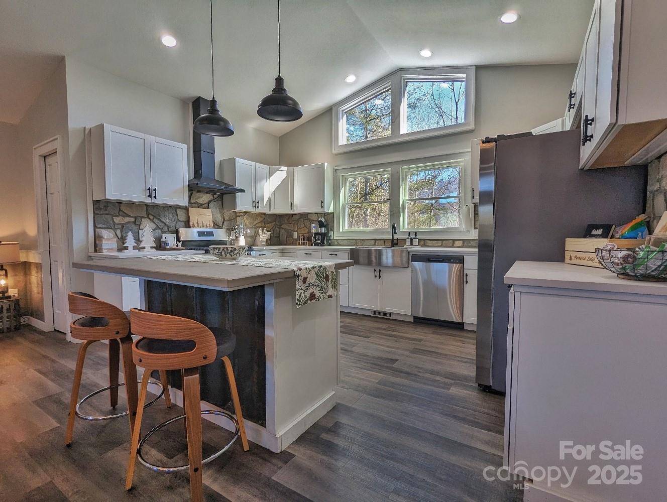 Pine Wood Heights - Residential