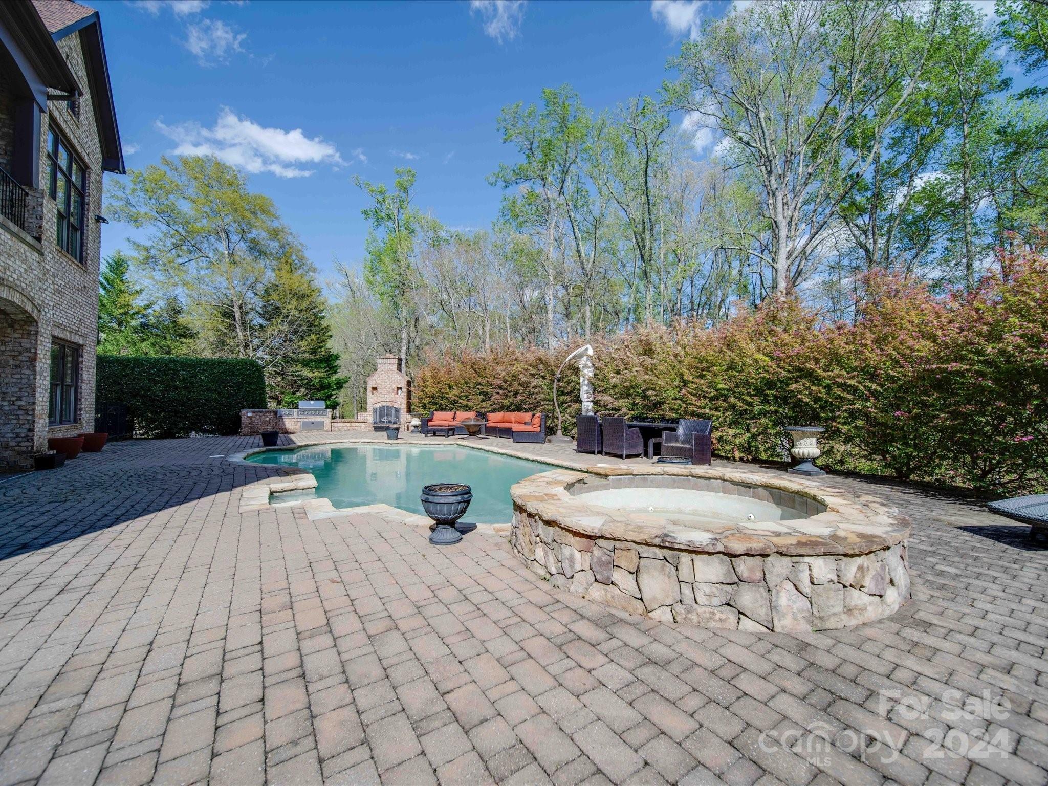 Innisbrook at Firethorne - Residential