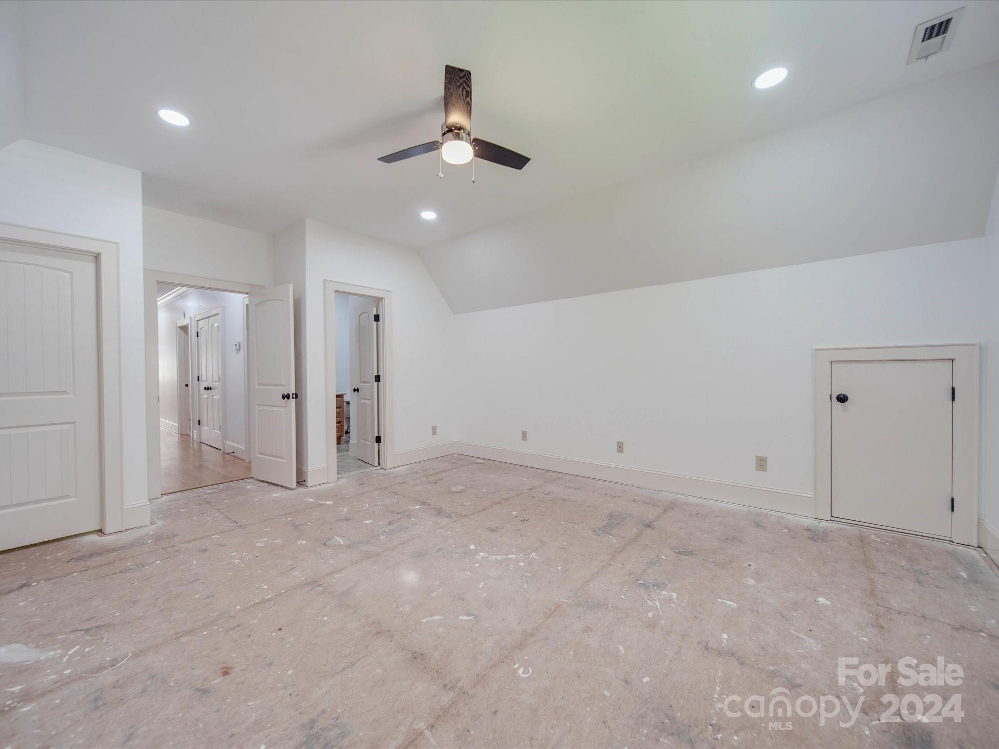 Innisbrook at Firethorne - Residential