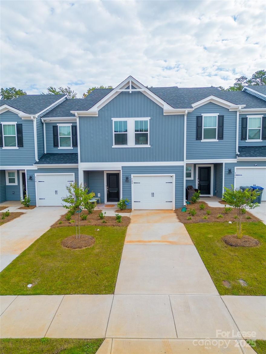 Looking for flexibility without sacrificing comfort? 508 Tayberry Lane offers the perfect blend of charm, convenience, and short-term leasing options to fit your lifestyle. Whether you're relocating, remodeling, or just need a temporary landing spot you'll feel right at home here.

 Short term lease available
 1,622 Sq. Ft.
 3 spacious bedrooms | 2.5 bathrooms
 Open-Concept Living Area Ideal for hosting friends or relaxing after a long day.
 Gorgeous Kitchen Large kitchen island, stainless steel appliances, granite 
 countertops
 Attached Garage + Driveway Plenty of space for parking and storage.
 Versatile Upstairs Loft Ideal for a home office, cozy reading nook, or kids' play zone.
 WasherDryer included
 Pet-friendly (because furry friends are family too!)
 Quick access to parks, restaurants, and major highways

 Schedule a tour today this one won't last long!