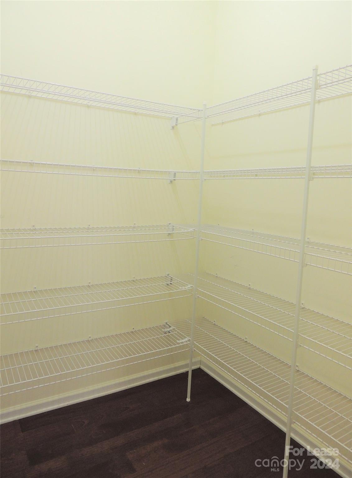 Oakbrooke - Residential Lease