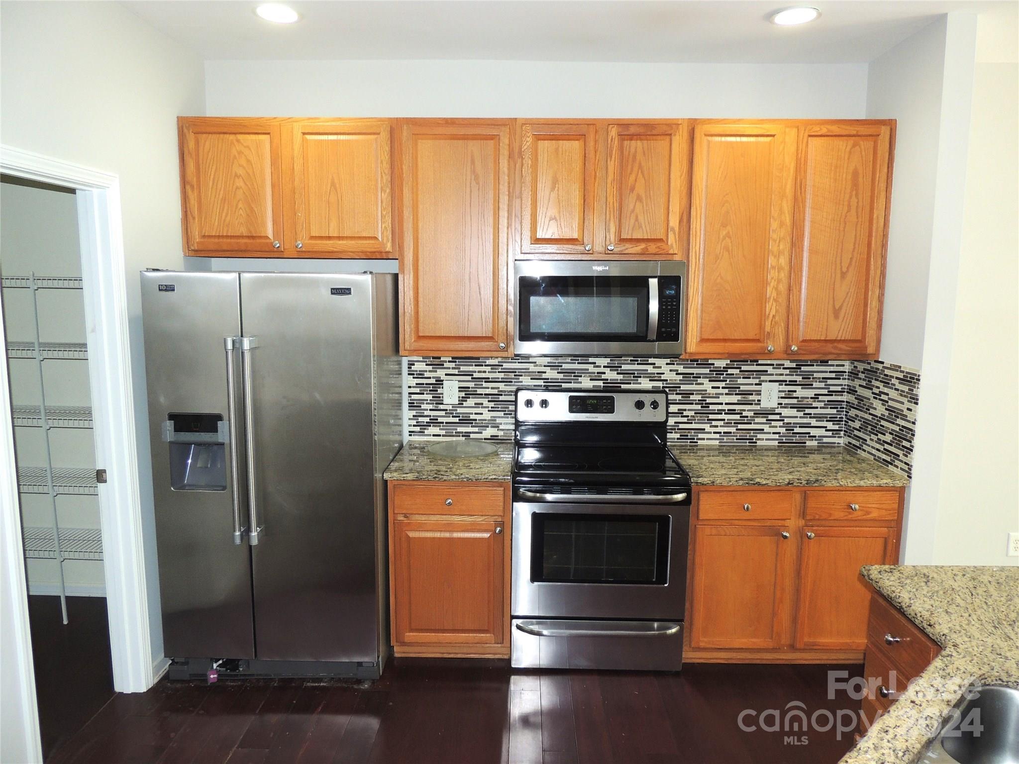 Oakbrooke - Residential Lease