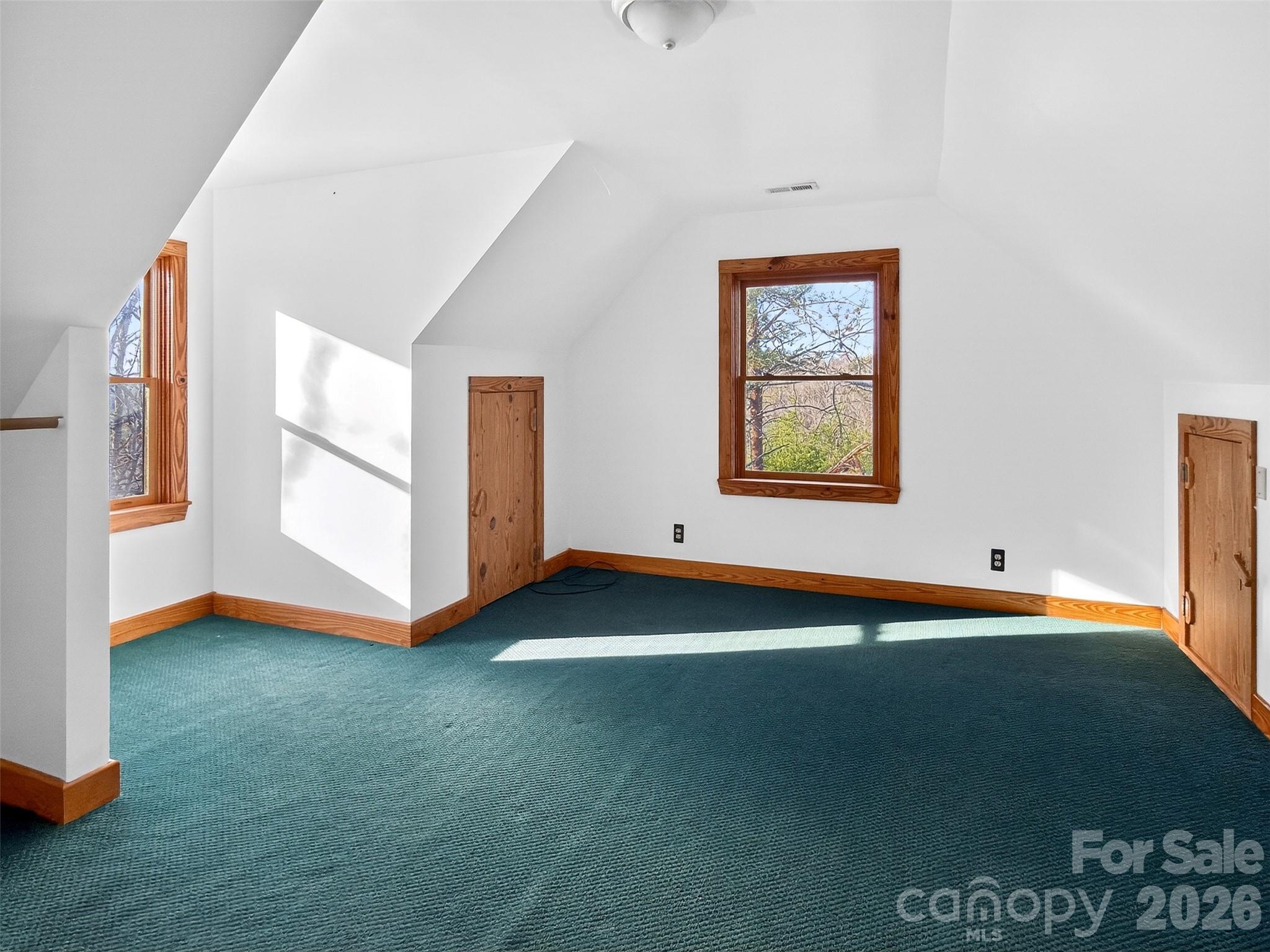 Pinnacle Ridge - Residential