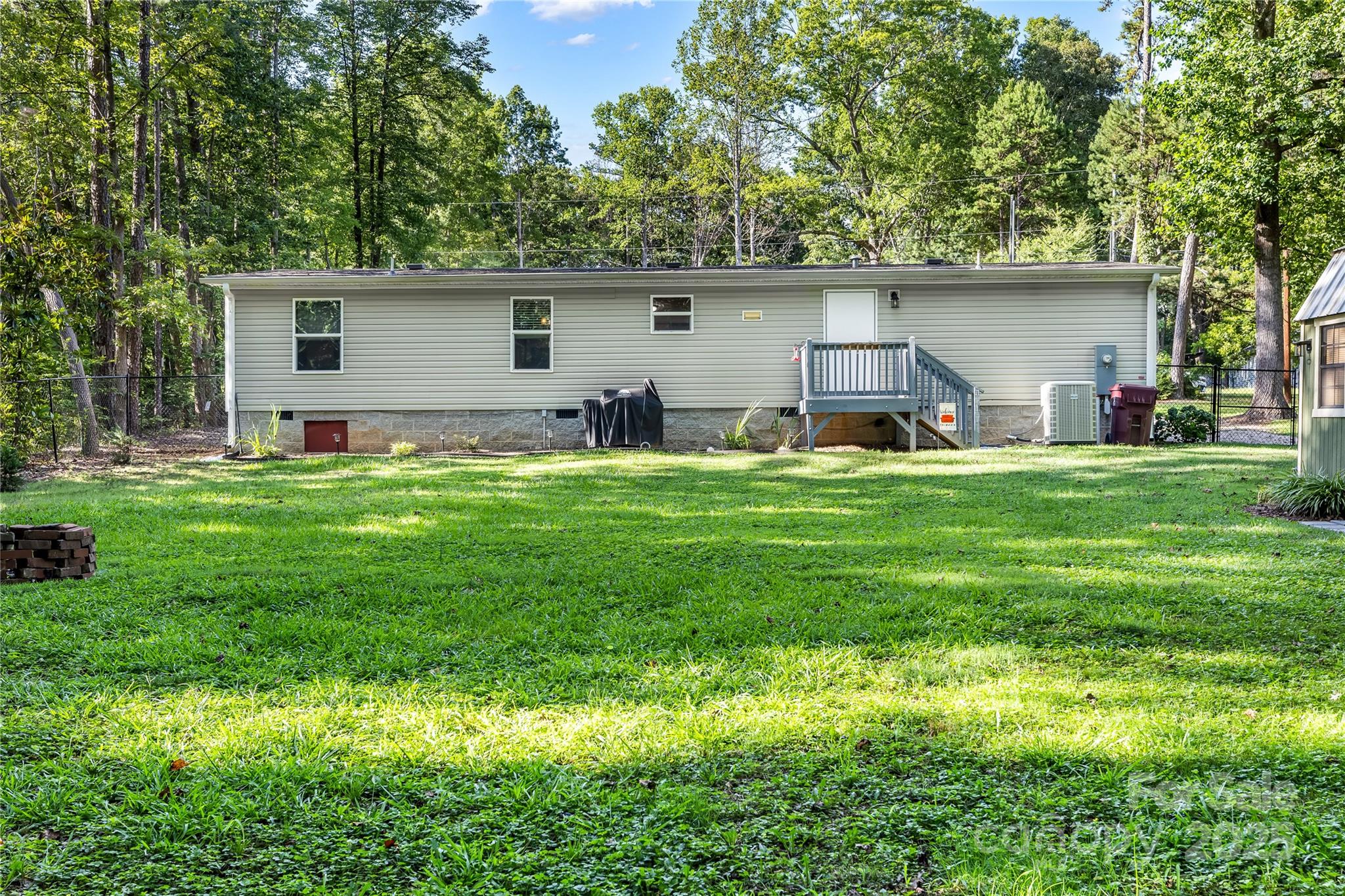 615 Red Leaf Lane