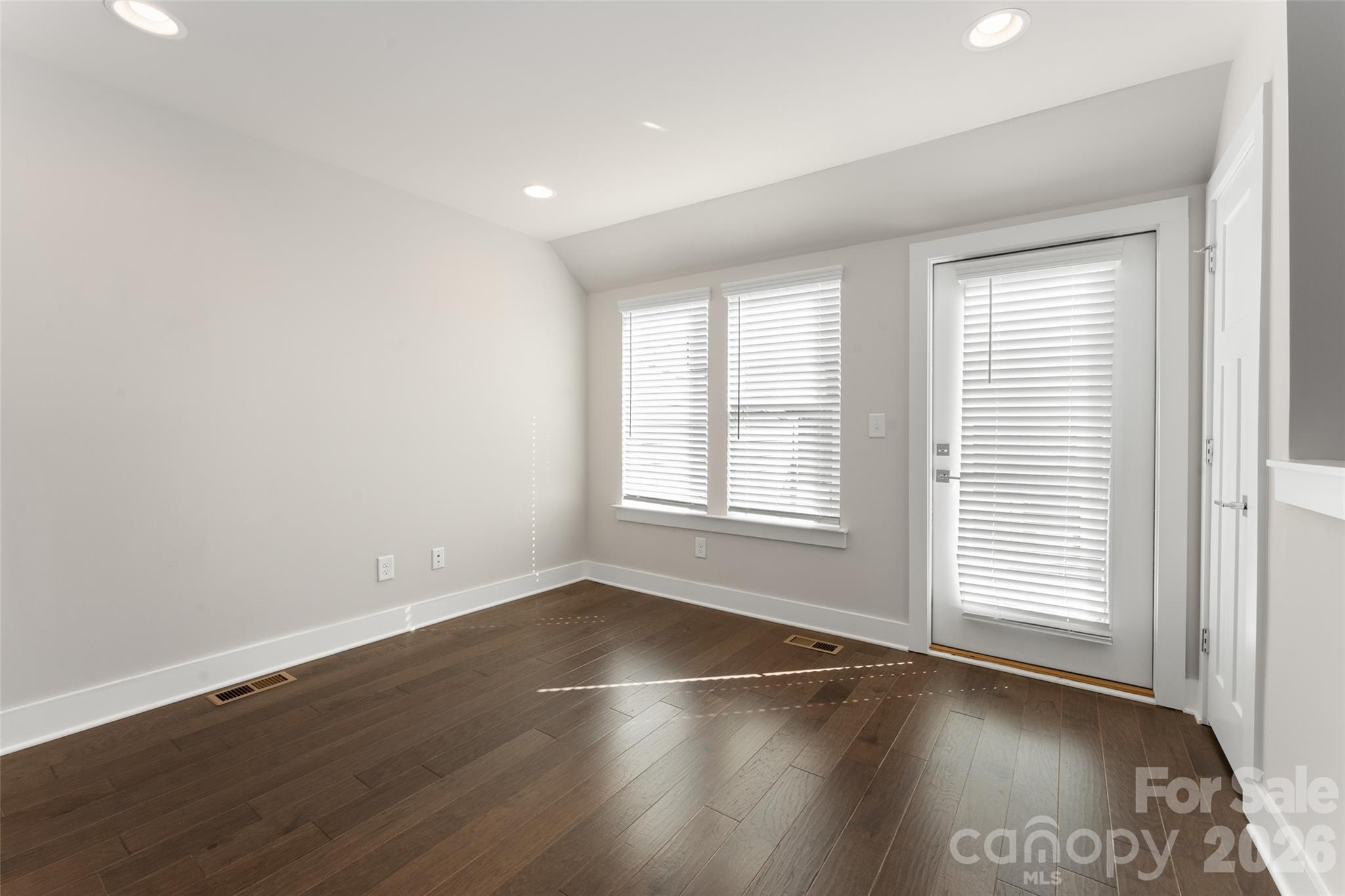 Bryant Park Terraces - Residential