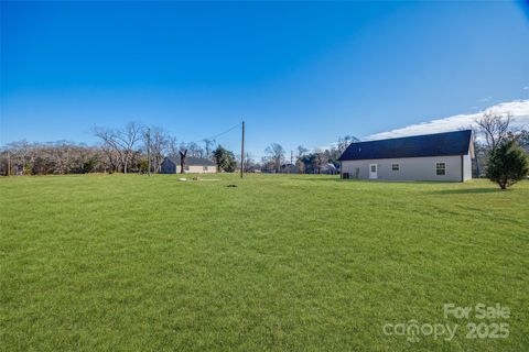 A home in Heath Springs