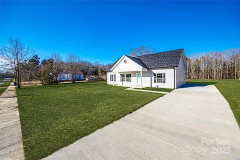 A home in Heath Springs