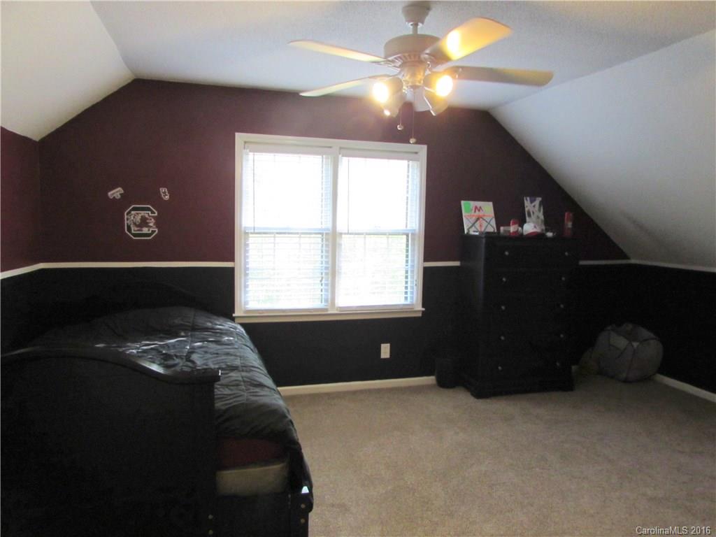 Pinetuck - Residential