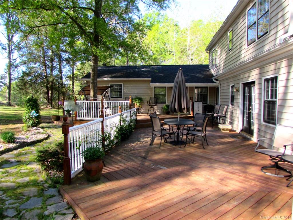 Pinetuck - Residential