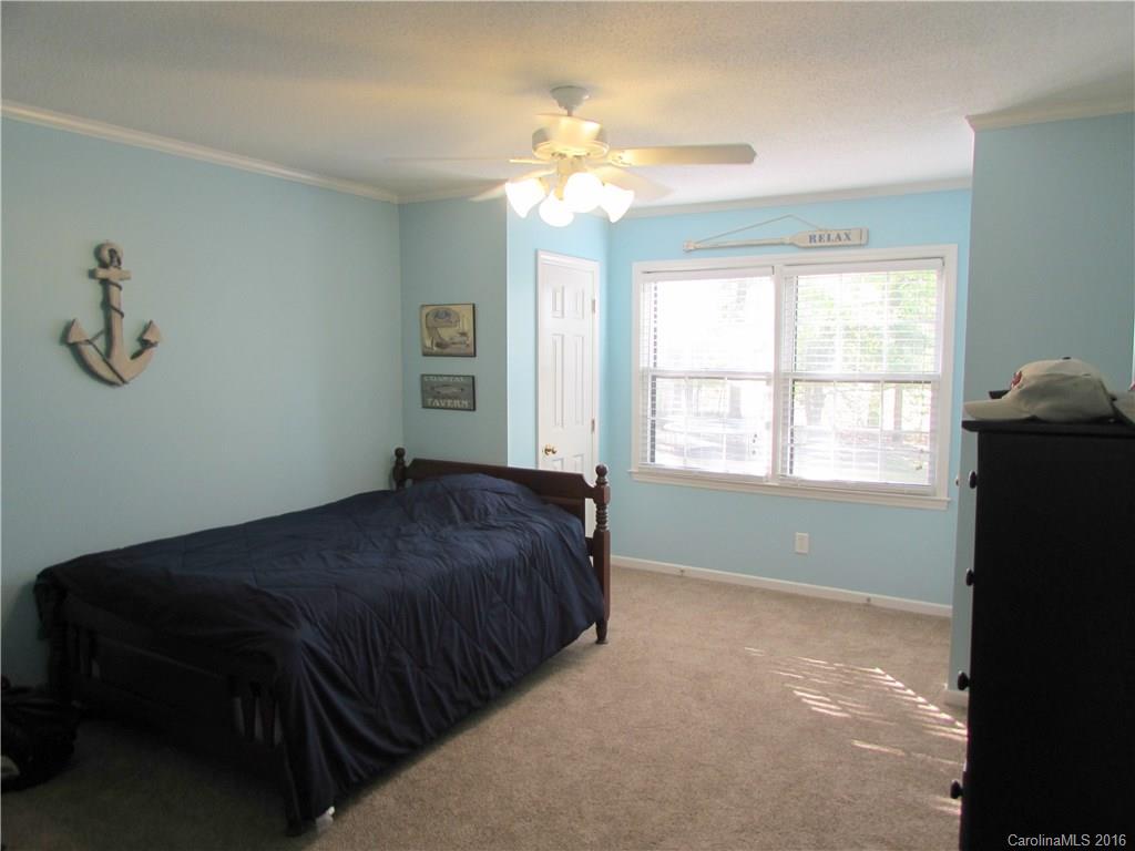 Pinetuck - Residential