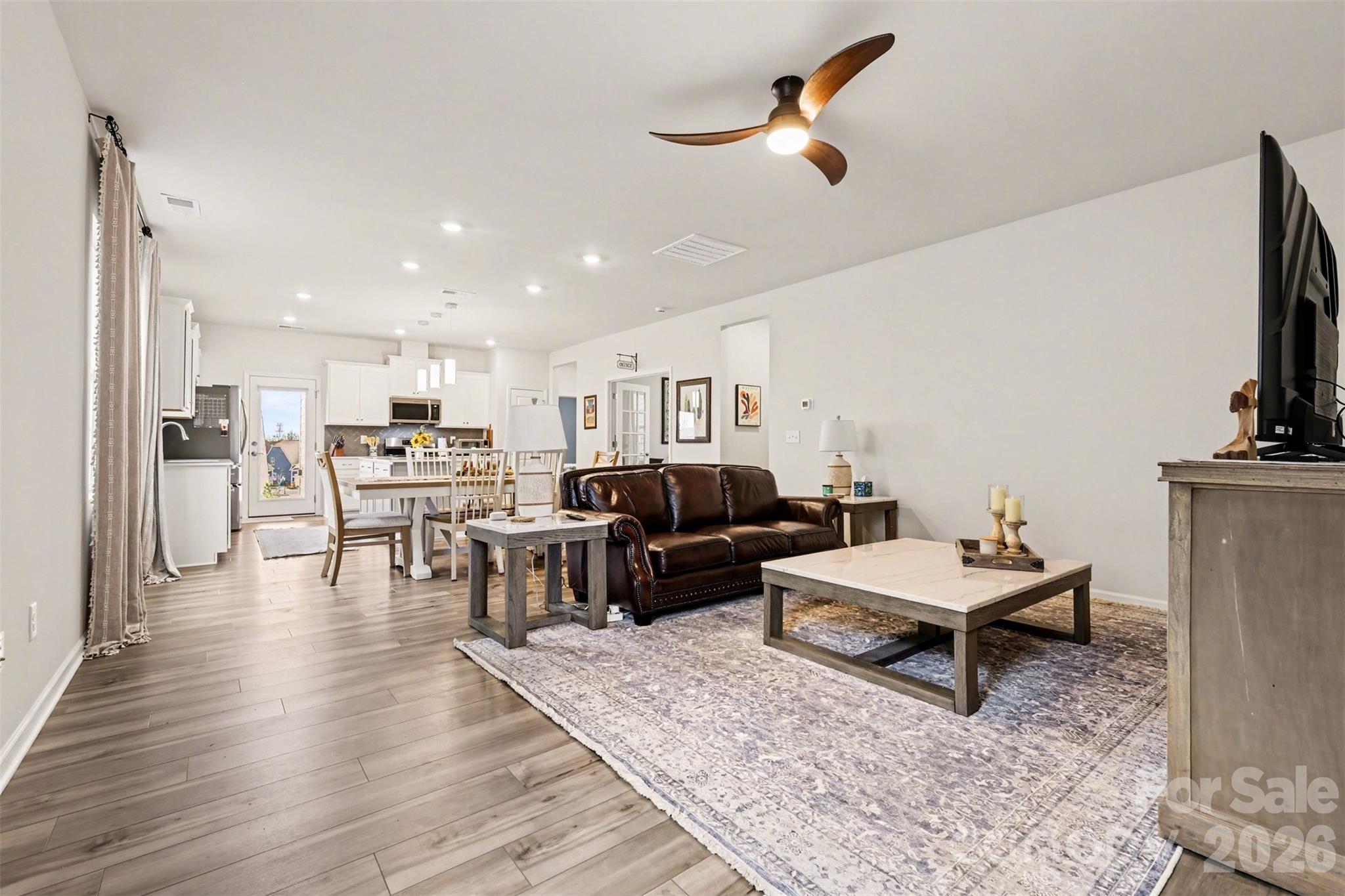 Elizabeth - Residential