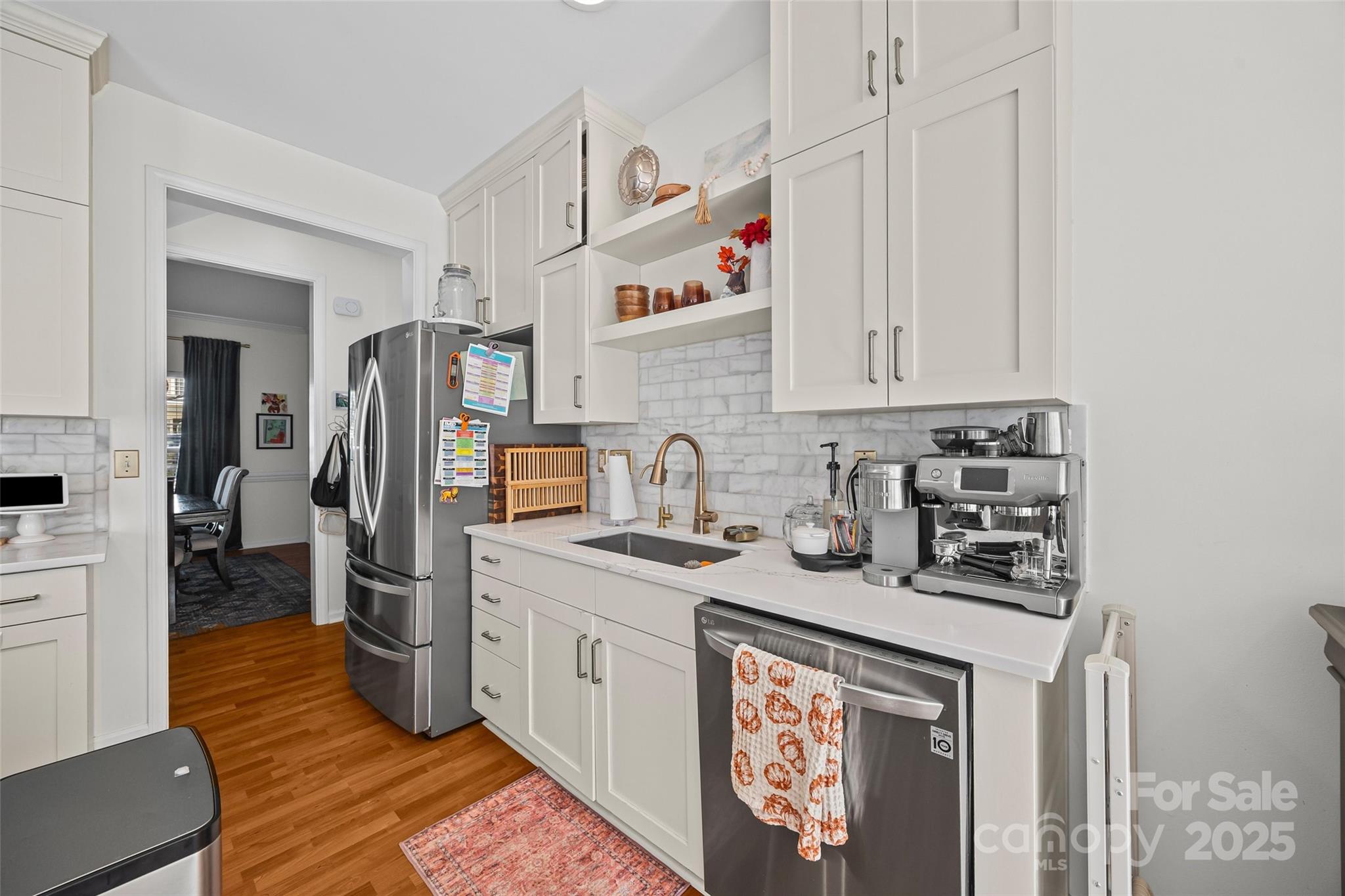 Knightsbridge - Residential