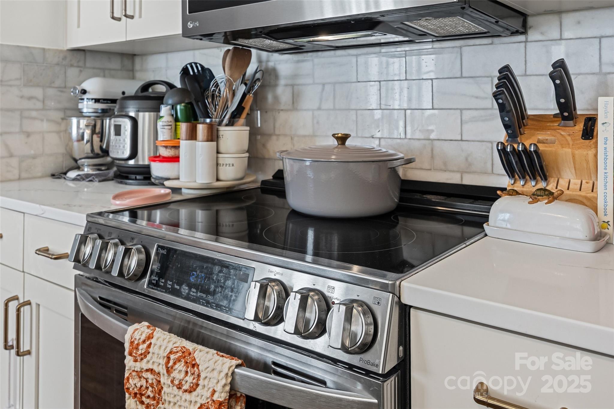 Knightsbridge - Residential