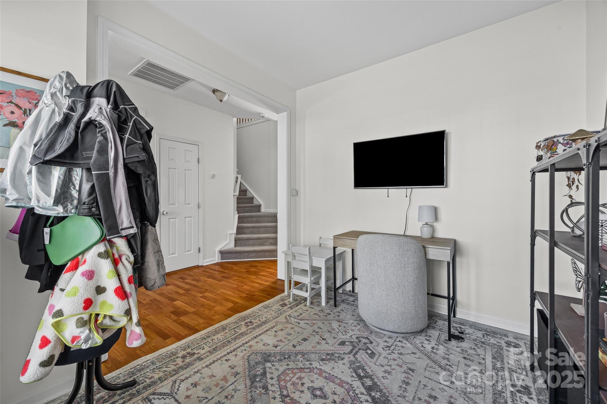 Knightsbridge - Residential