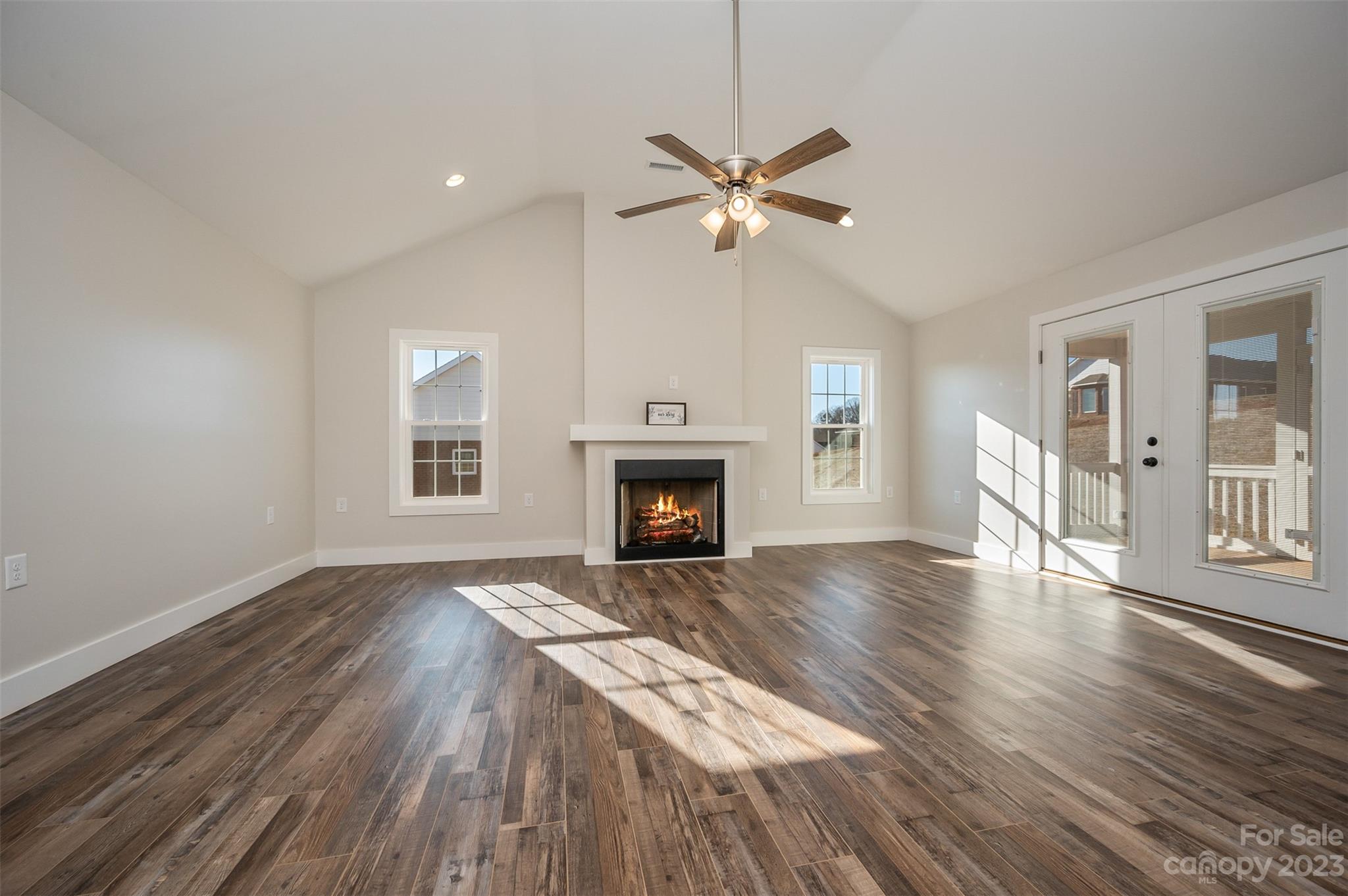 Sparks Crossing - Residential