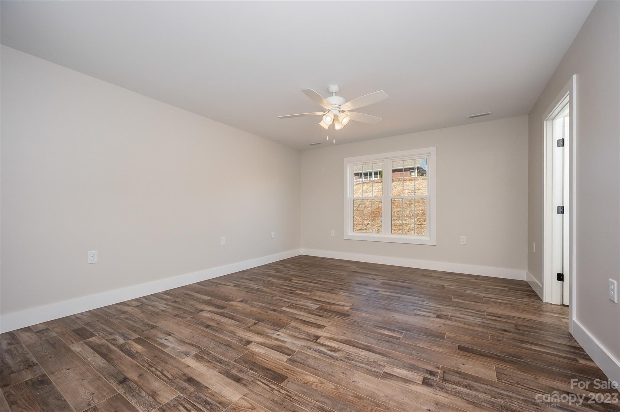 Sparks Crossing - Residential