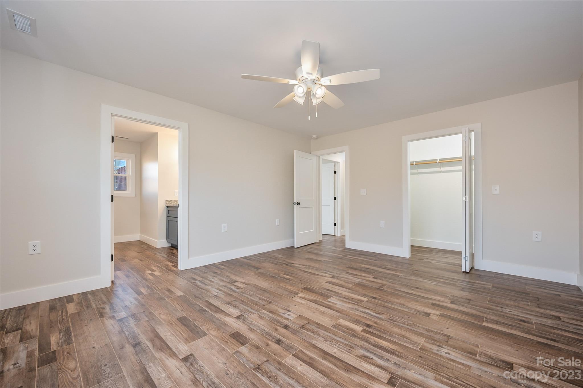 Sparks Crossing - Residential