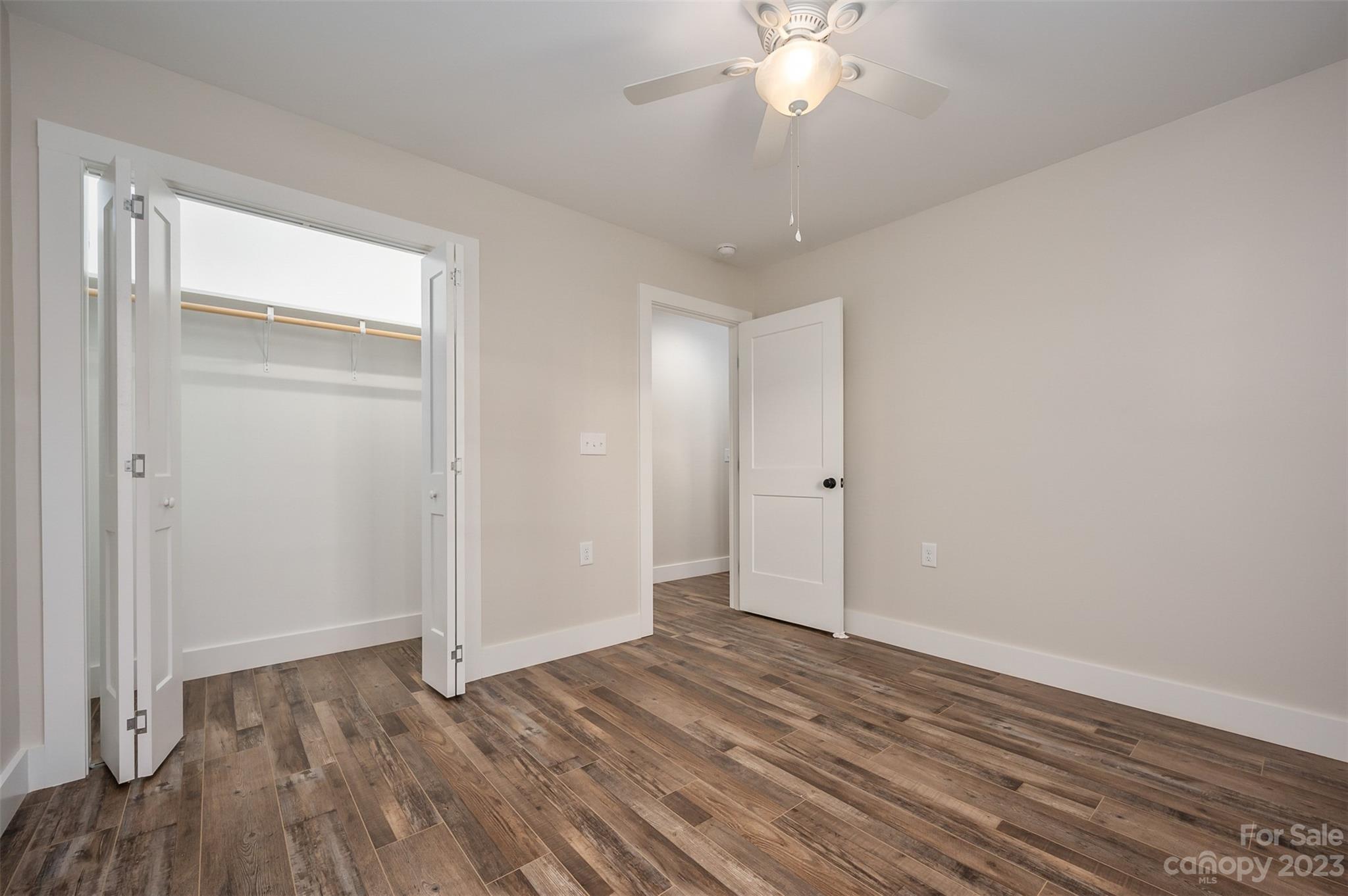 Sparks Crossing - Residential