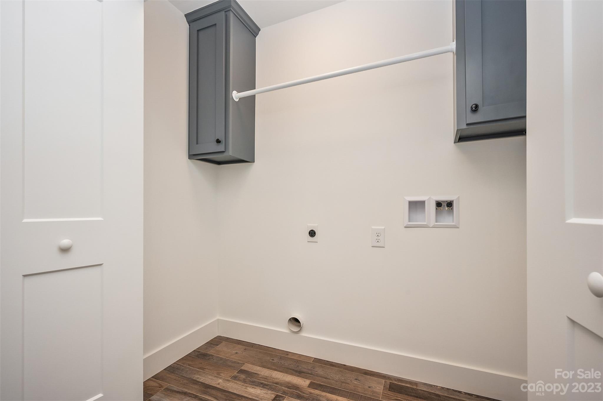 Sparks Crossing - Residential