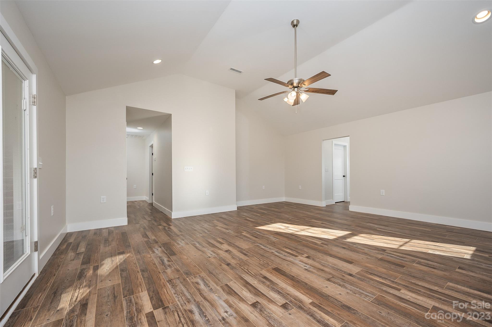 Sparks Crossing - Residential