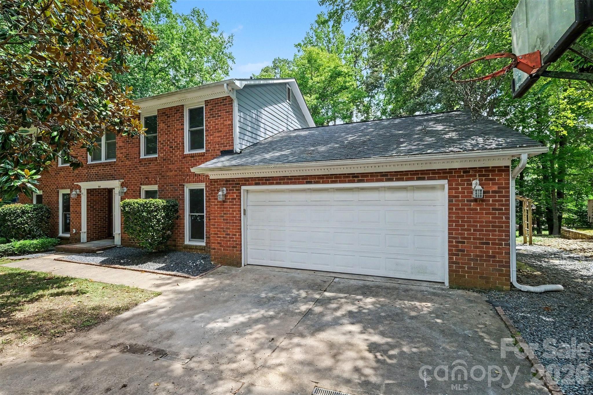 915 Brightmoor Drive