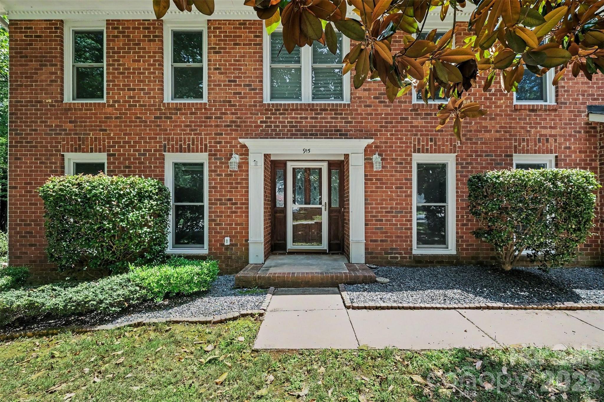 915 Brightmoor Drive