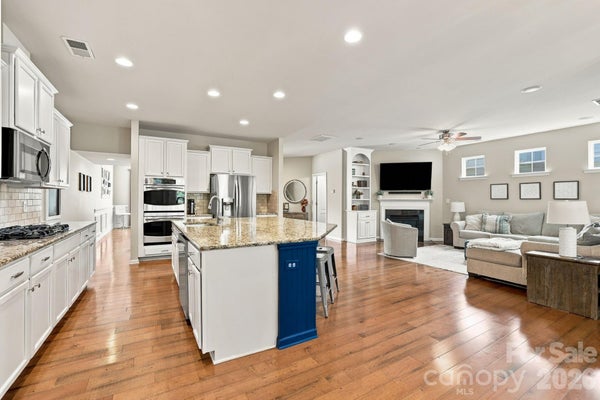1236 SCREECH OWL RD, WAXHAW, NC 28173 - Image b772e60dba59dbf201d1b15079de7fb0/3862662811