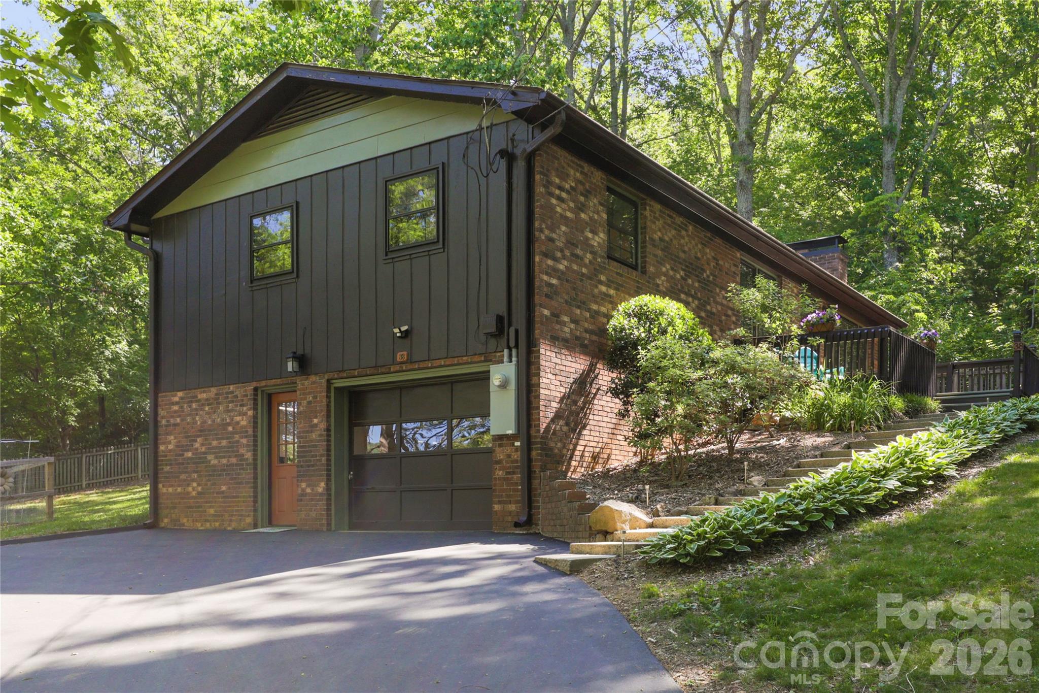38 Nixon Terrace