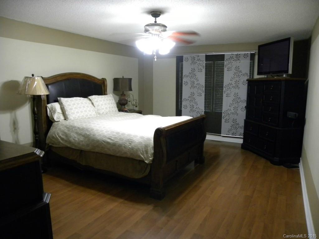 Forest Hills - Residential