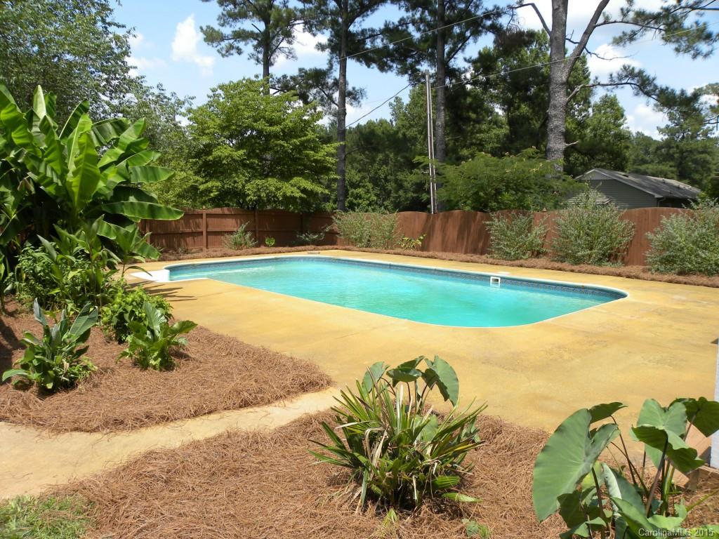 Forest Hills - Residential