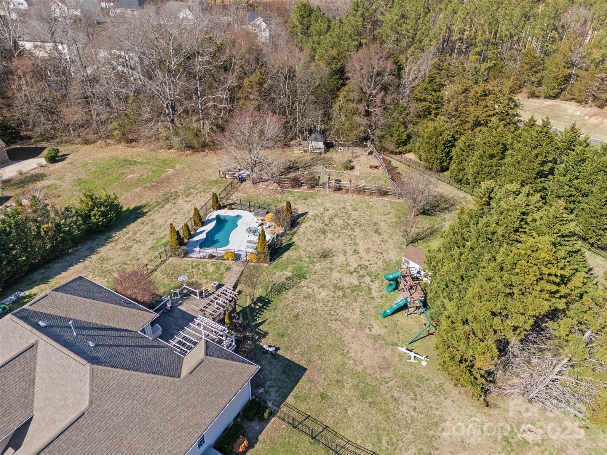 Miller Pond - Residential