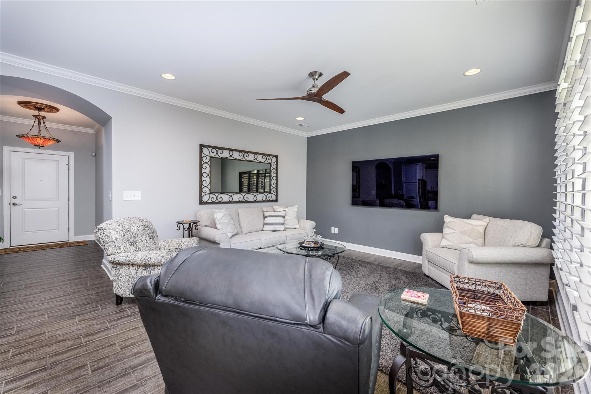 The Courtyards on Lake Norman - Residential