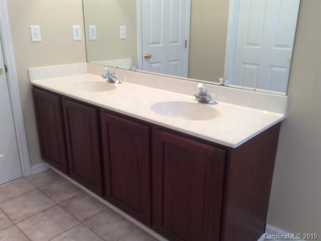 Mt Isle Harbor - Residential Lease