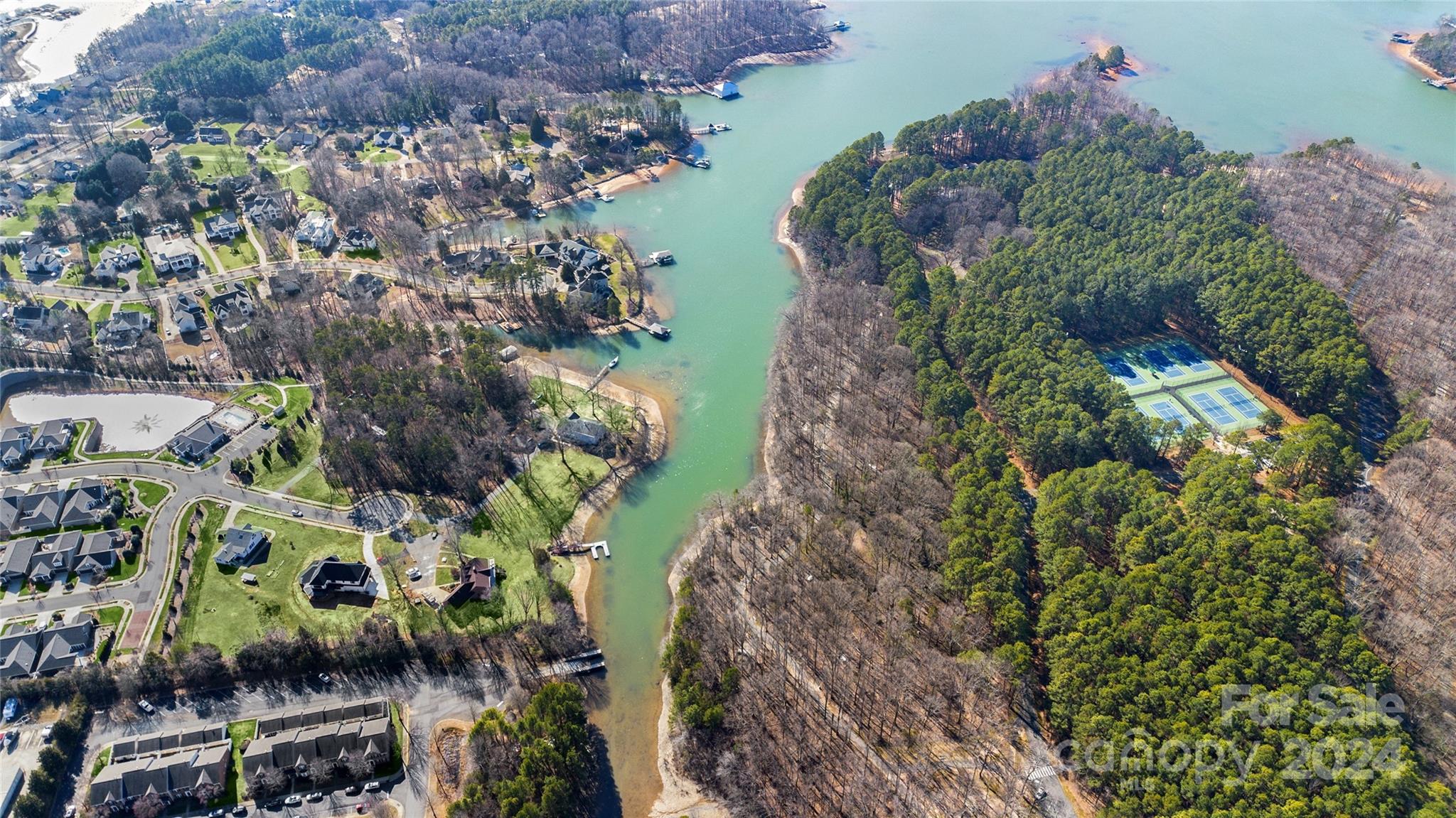 Lake Norman Cove at Jetton - Residential