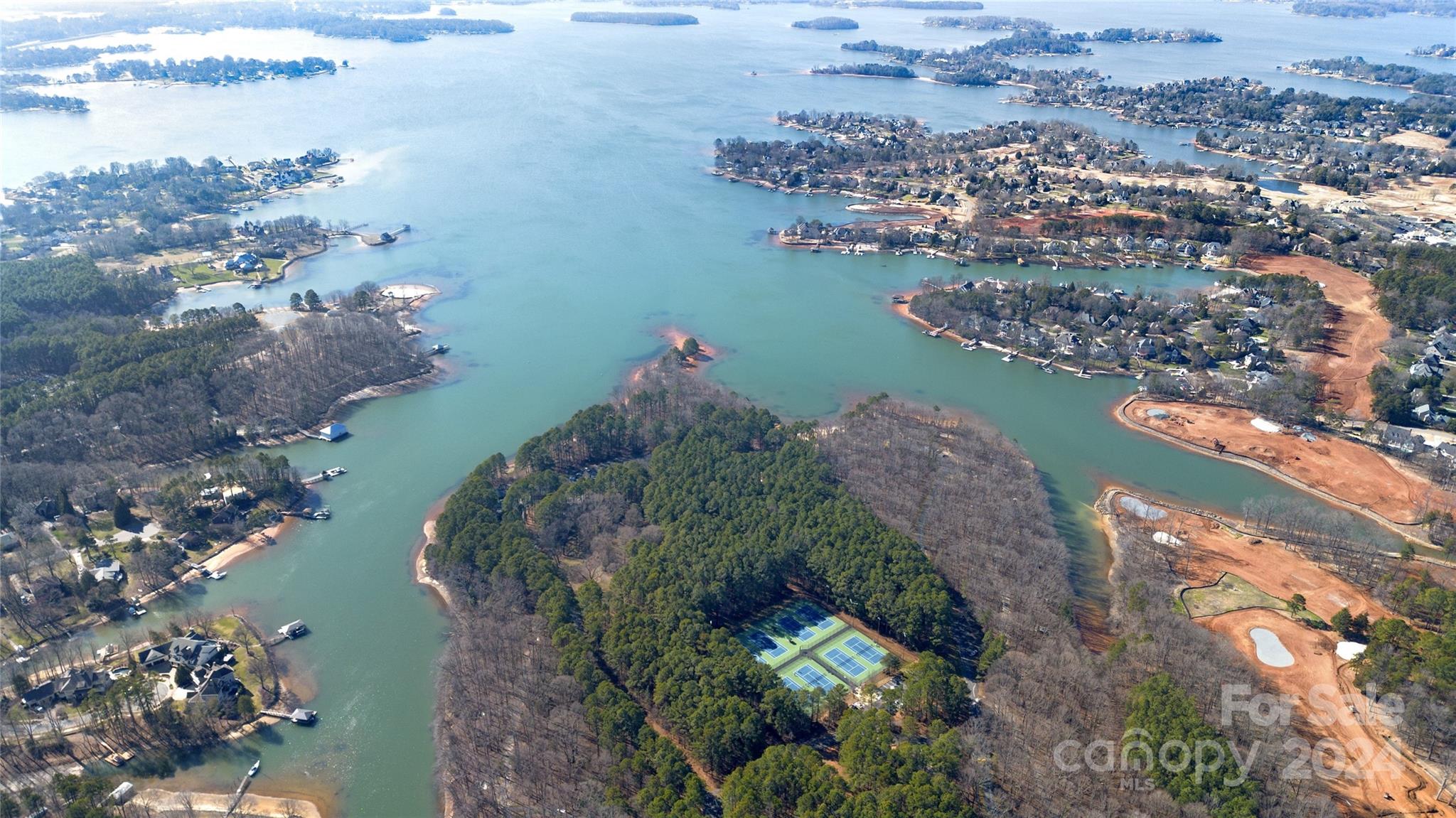 Lake Norman Cove at Jetton - Residential