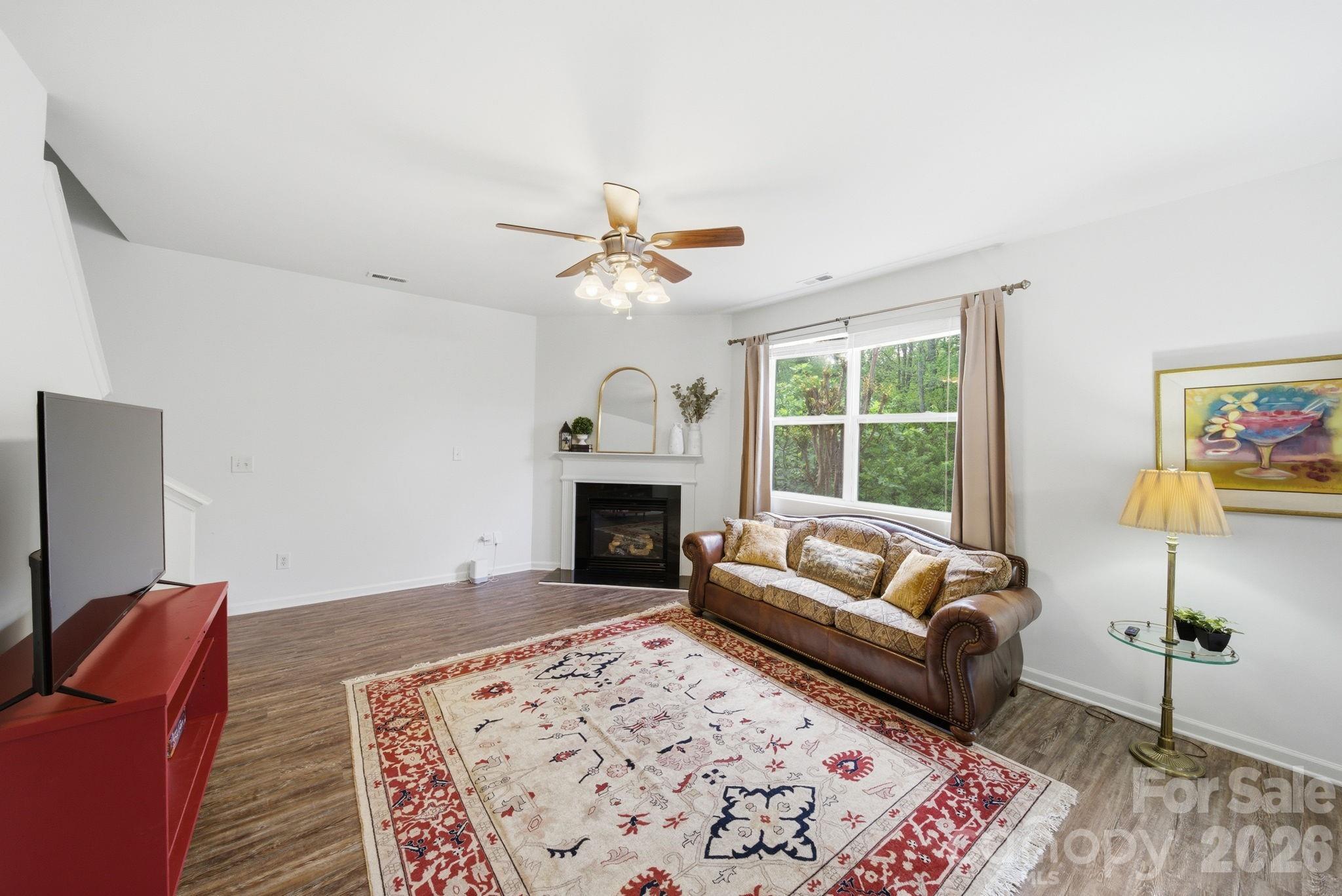 2306 Nettleton Court