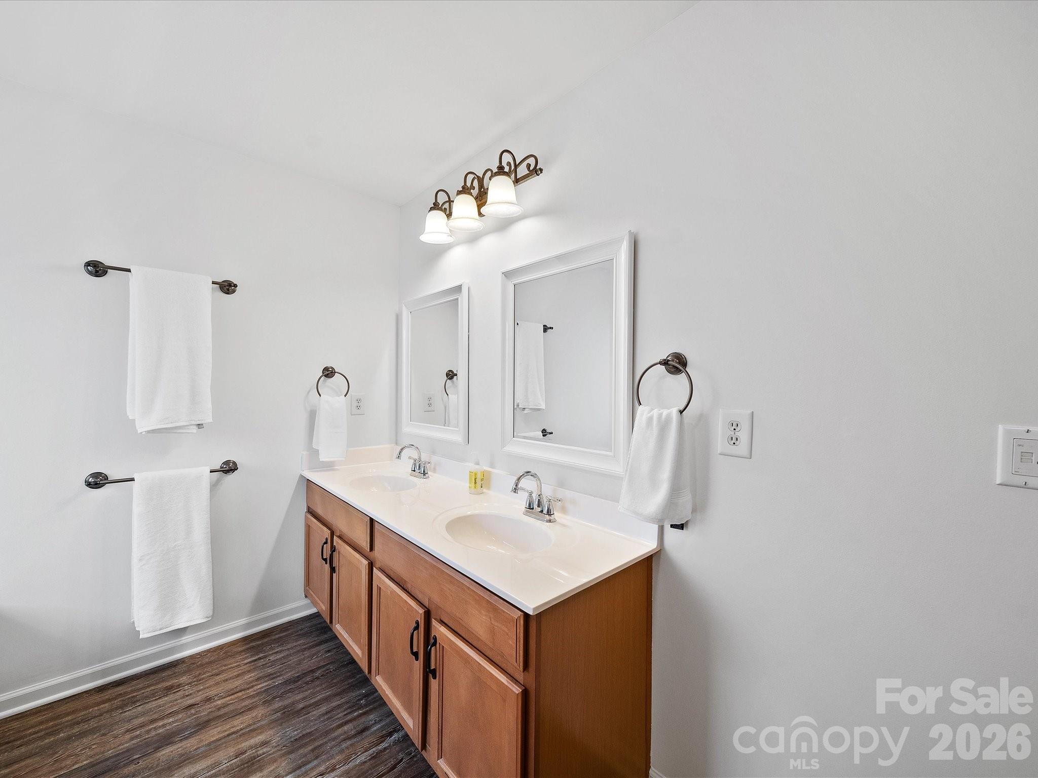 Matthews Grove - Residential