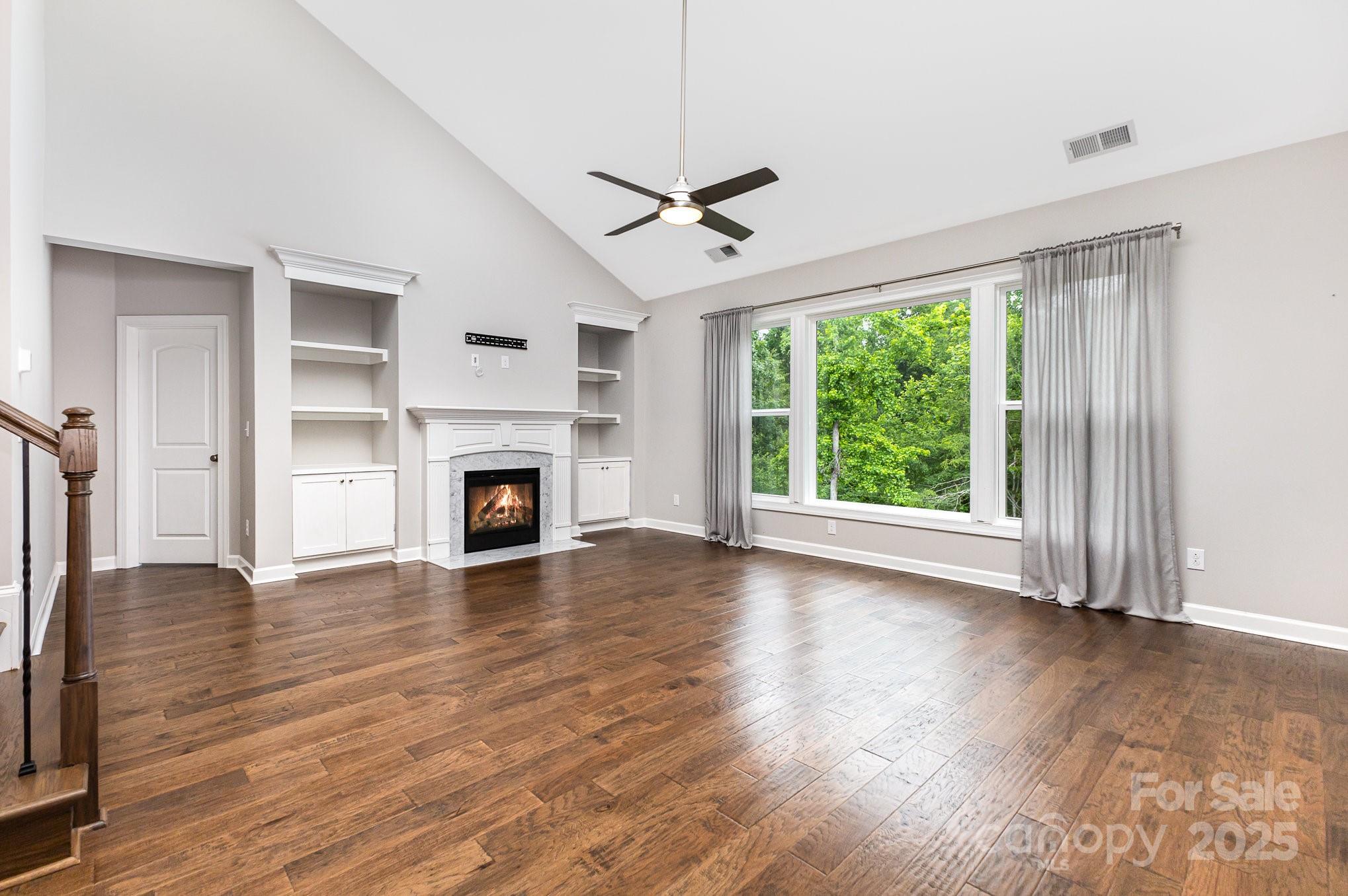 8709 Raven Top Drive