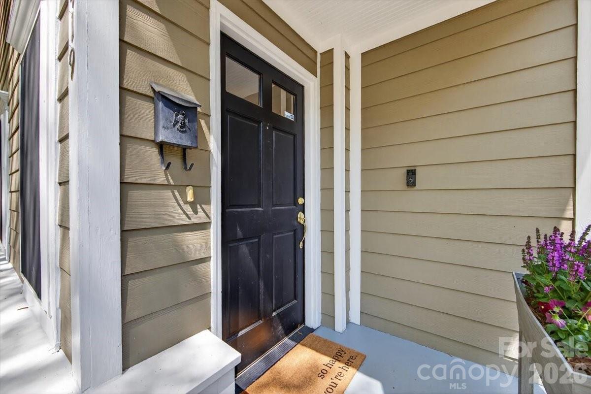 2419 Chesterfield Avenue