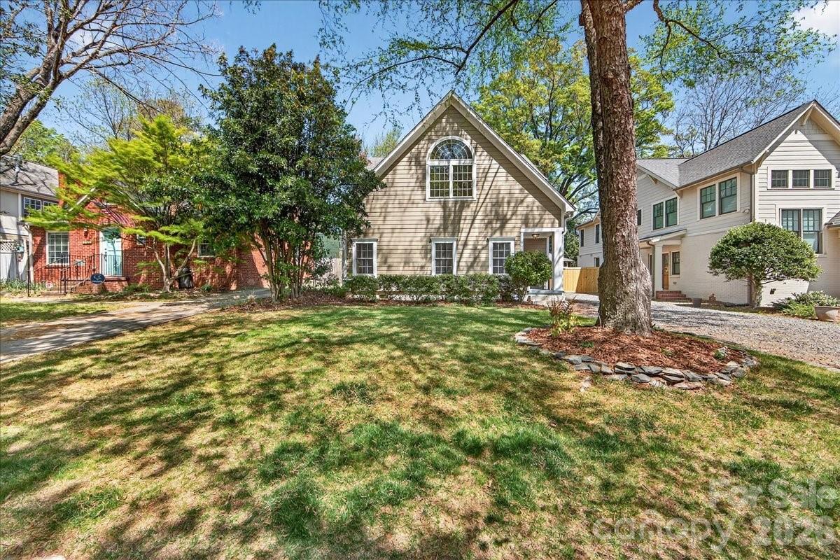 2419 Chesterfield Avenue