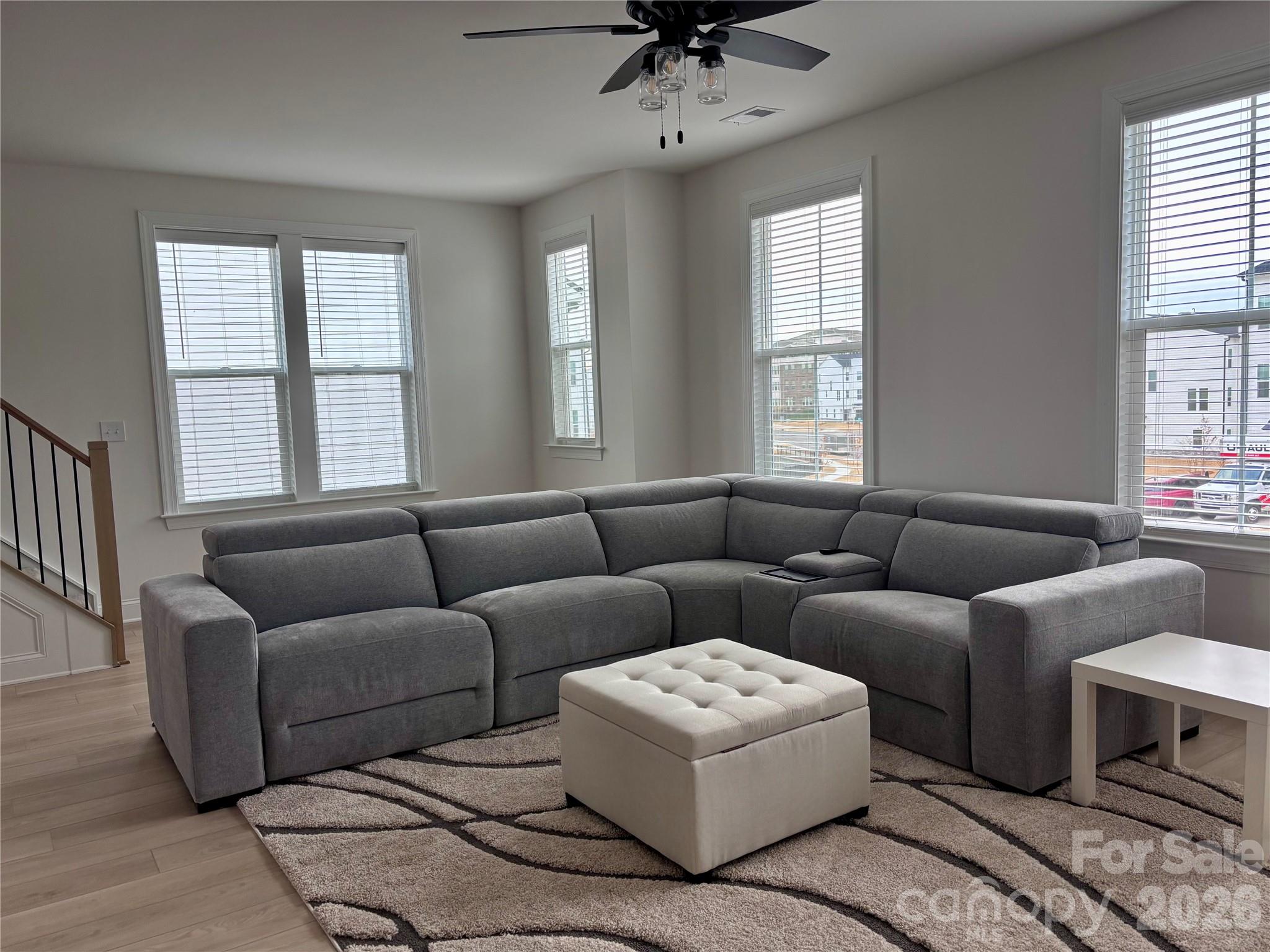 2140 Barrowcliffe Drive NW