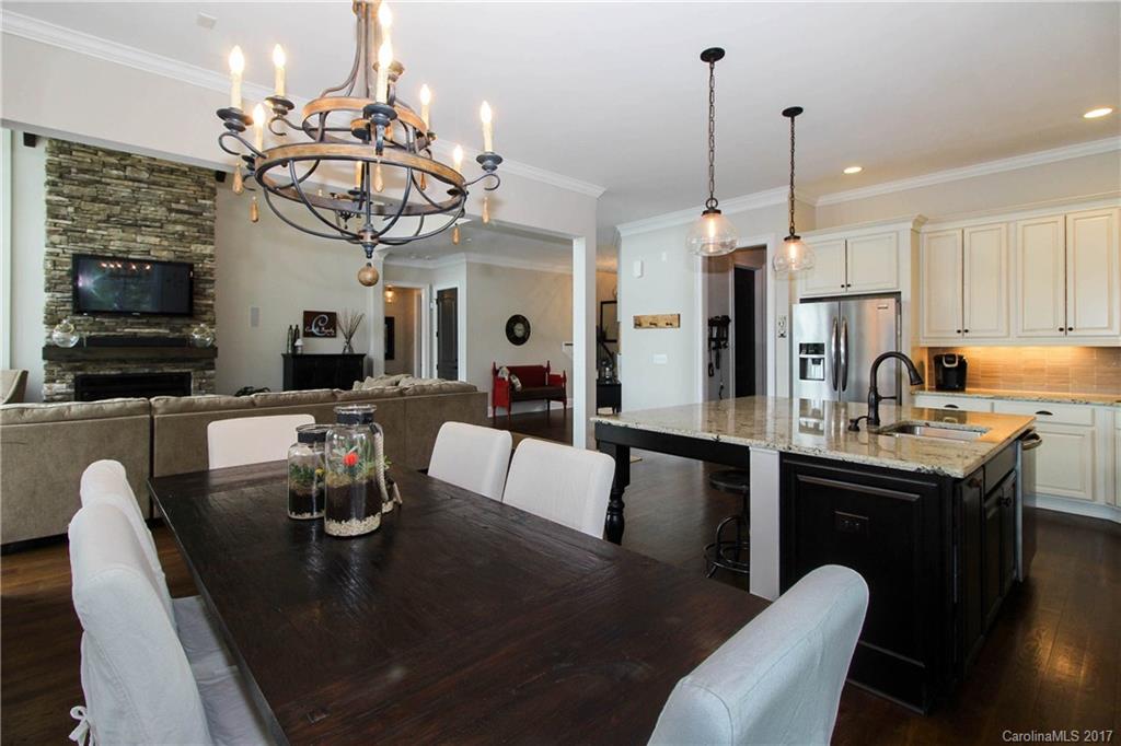 Lake Shore - Residential