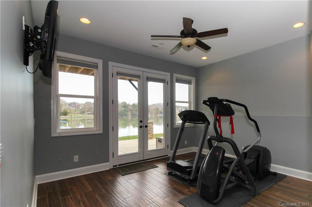 Lake Shore - Residential