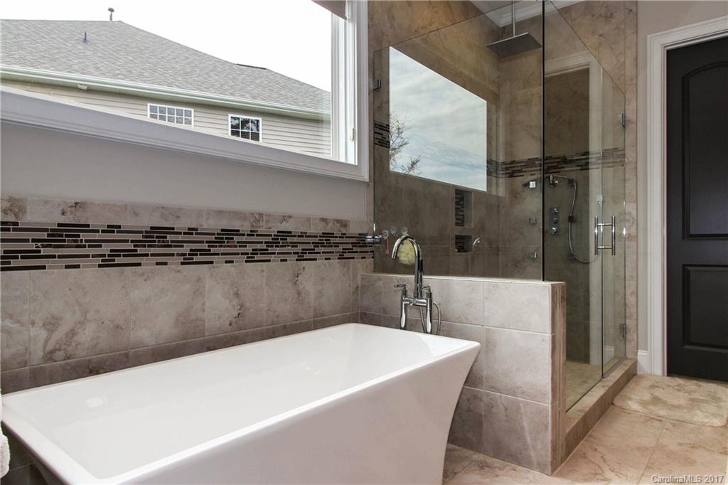 Lake Shore - Residential