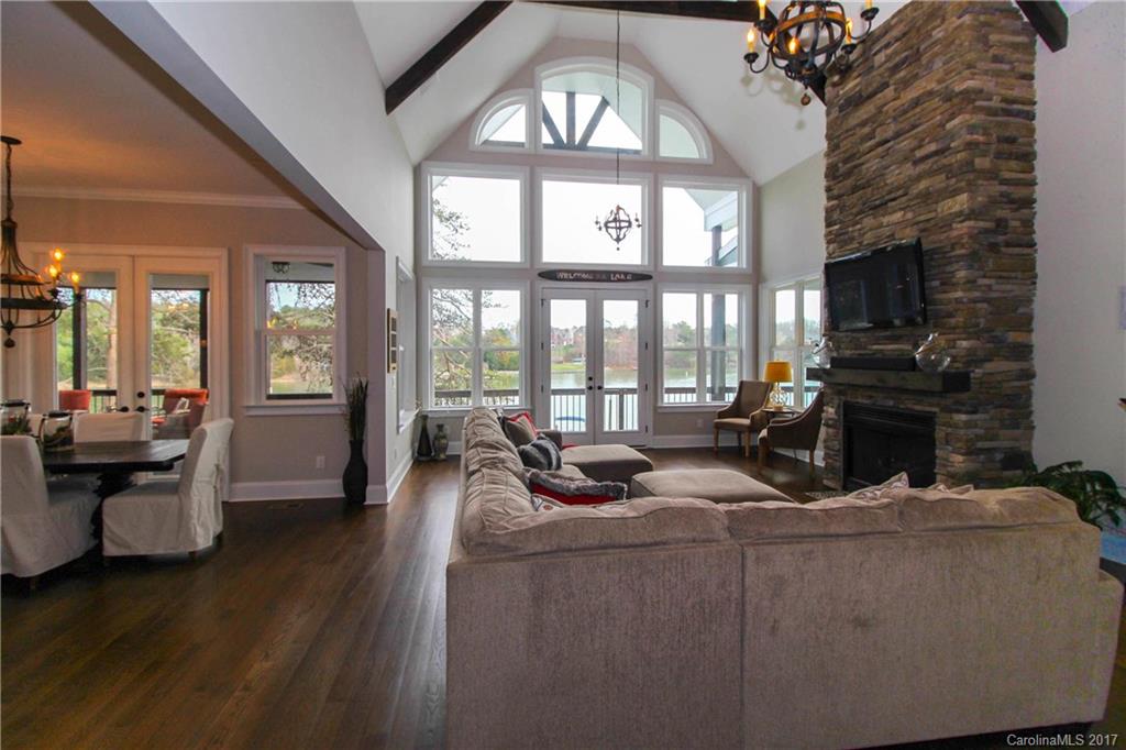 Lake Shore - Residential