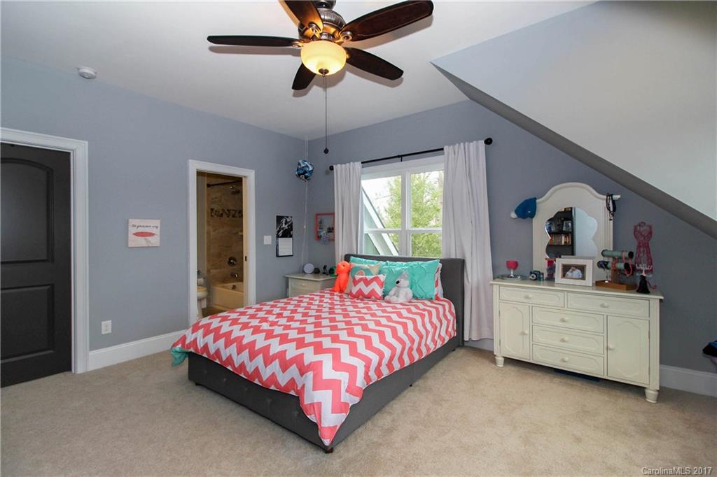 Lake Shore - Residential