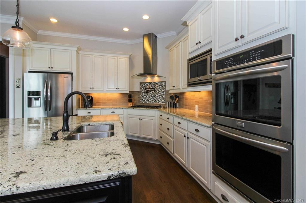 Lake Shore - Residential