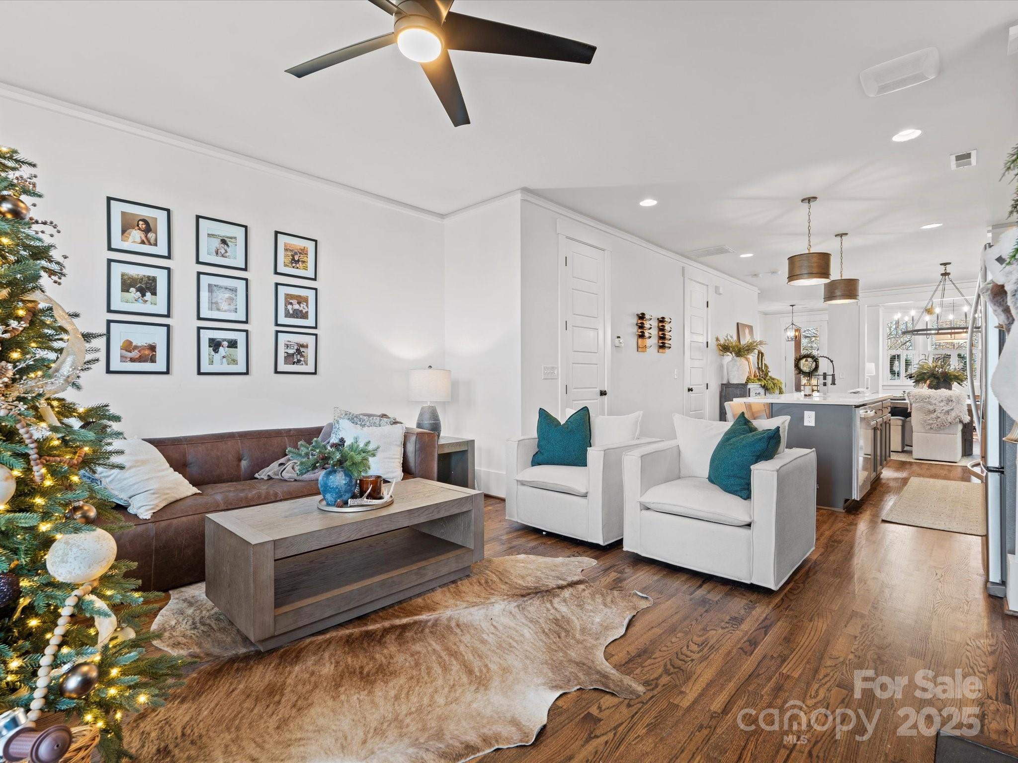 Riverwalk - Residential