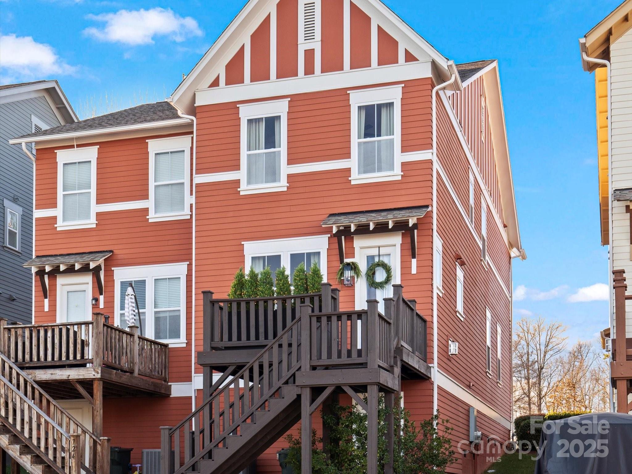 Riverwalk - Residential