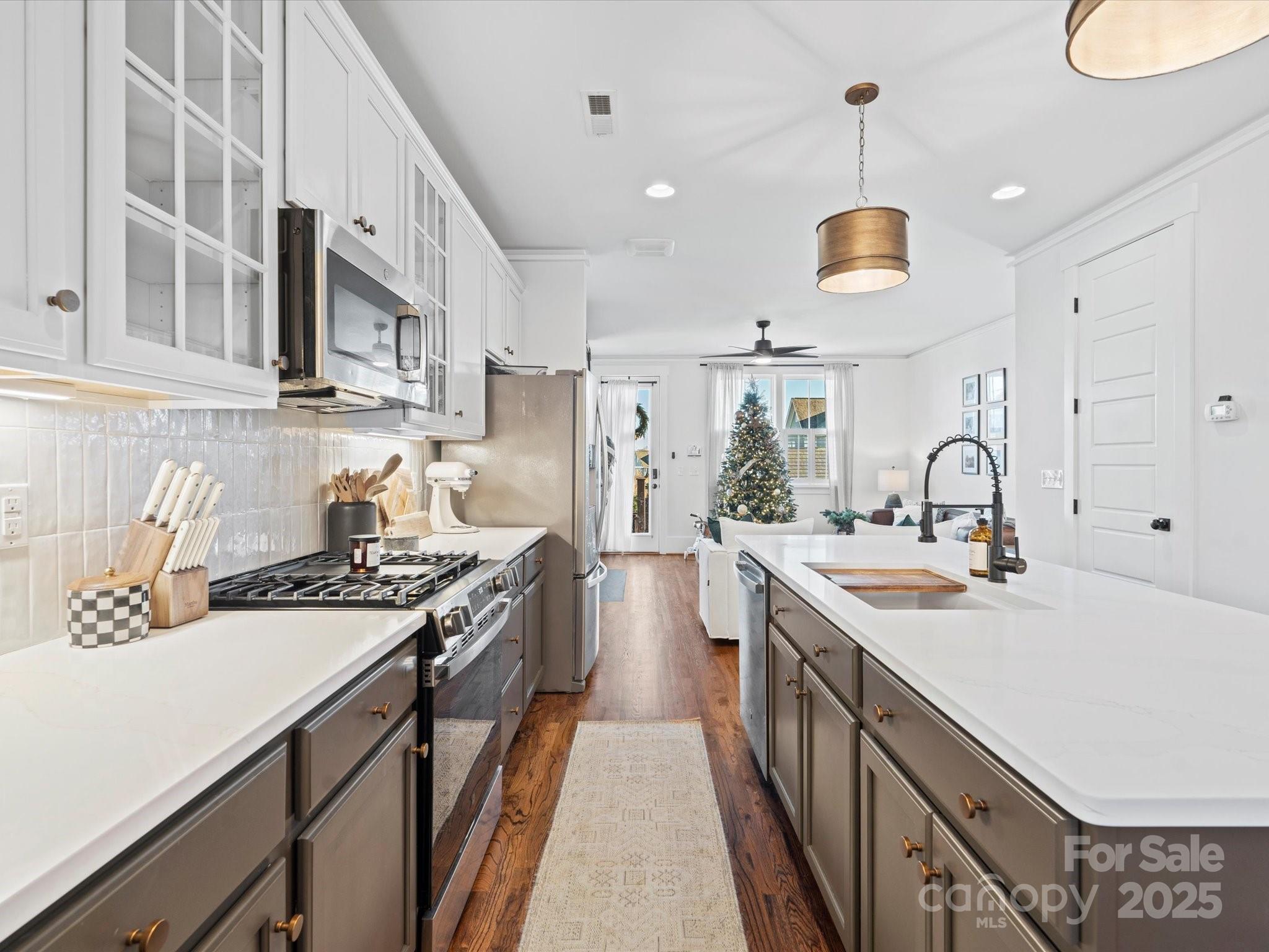 Riverwalk - Residential